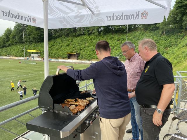 IMG 9137 210709 Grillabend Ehrenmitglieder Böddeker Raabe Laumann